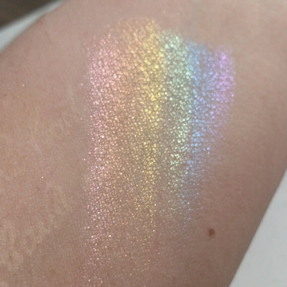 Bitter Lace Beauty Rainbow highlighter 2