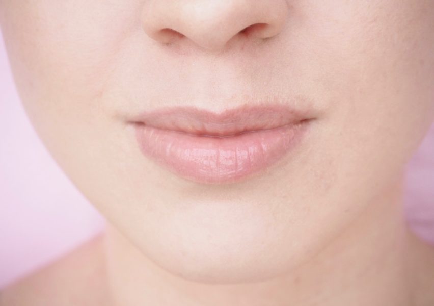 Clarins Instant Light Natural Lip Perfetor huulikiilto kokemuksia Ostolakossa Virve Vee