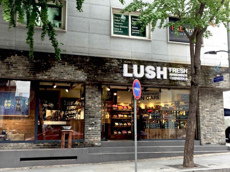 Garosu-Gil Cosmetic shopping LUSH - 1