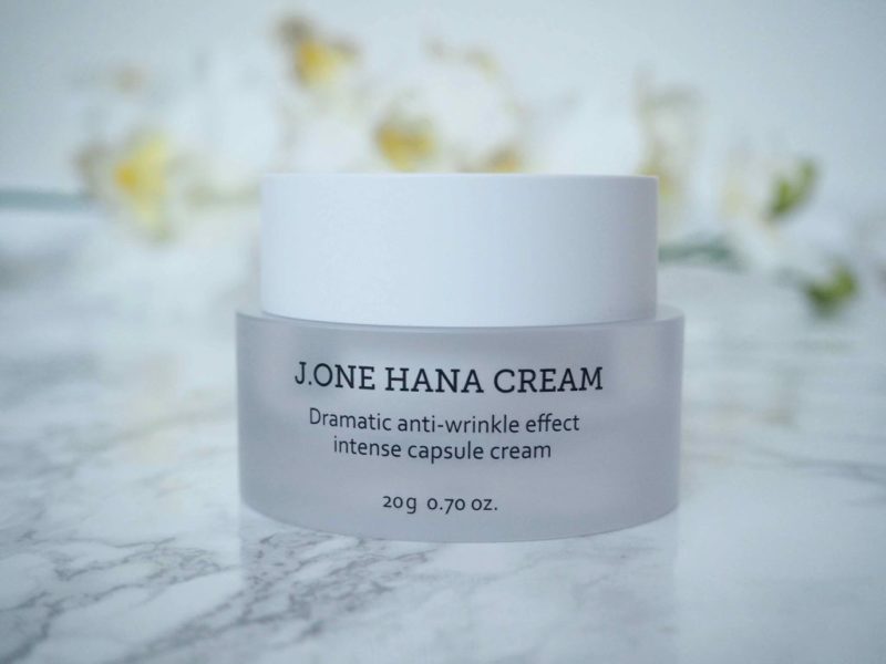 J. One Hana Intense Capsule Cream