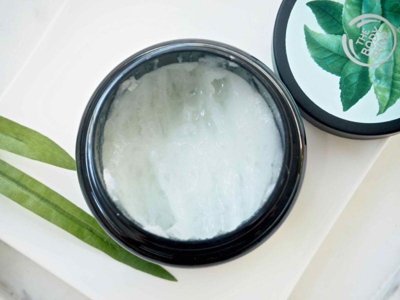 The Body Shop Fuji Green Tea Cleansing Hair Scrub